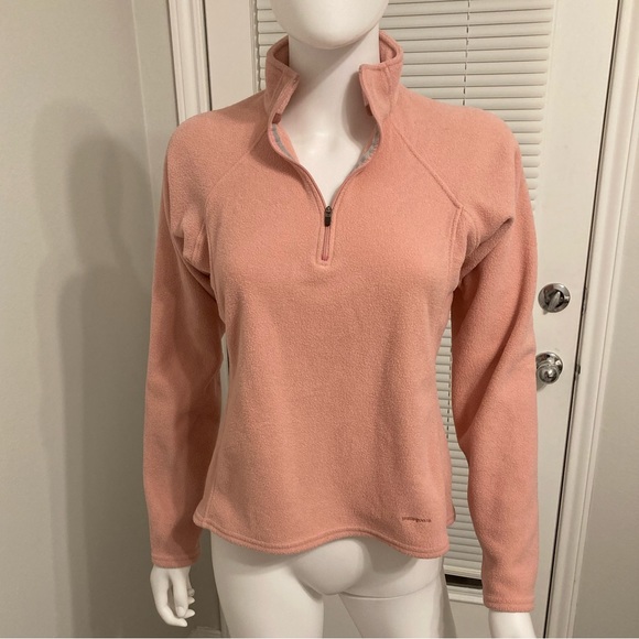 Patagonia women's fleece long sleeve with a short zipper on the front SZ - M - Picture 7 of 15